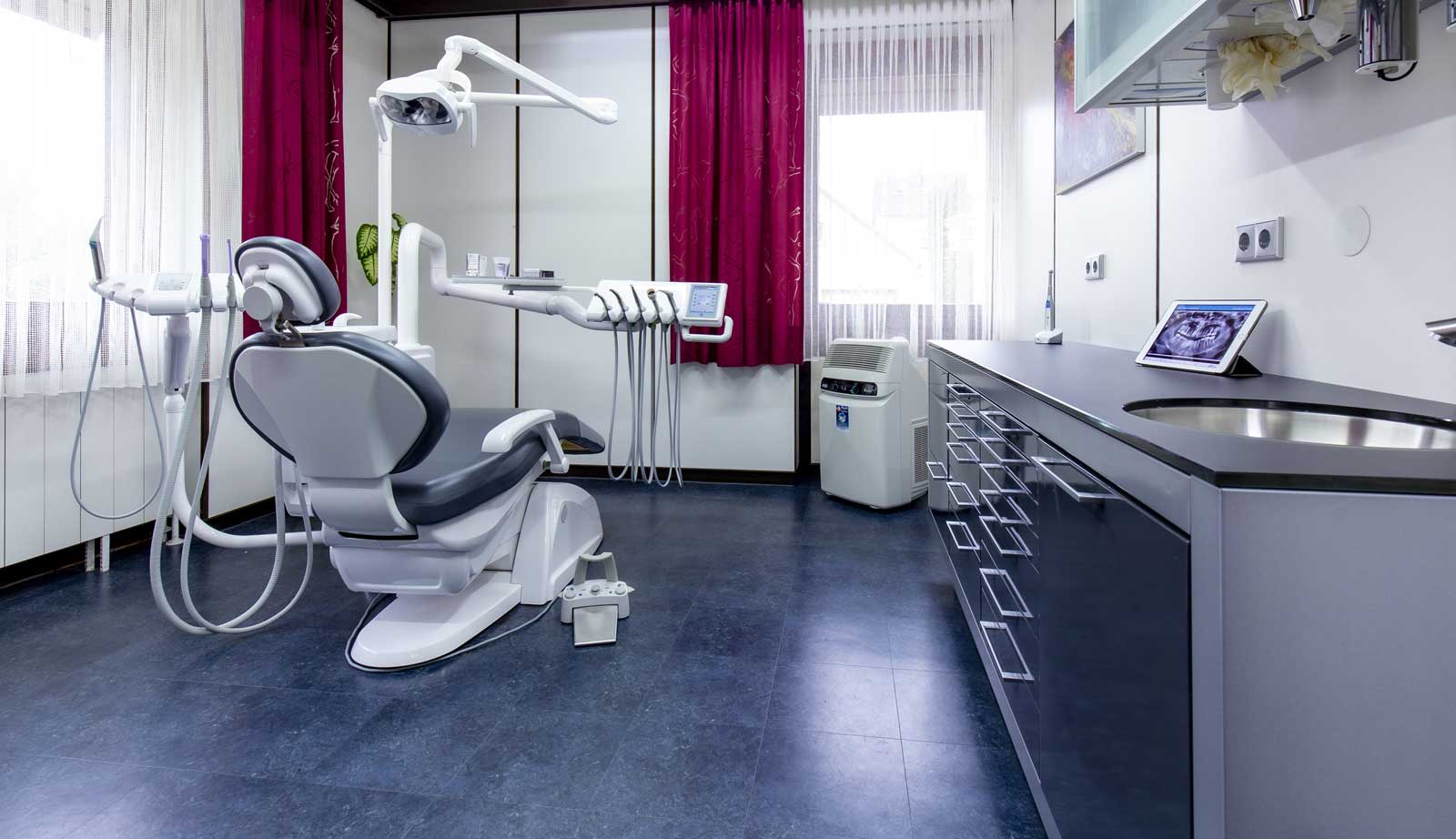 Zahnarztpraxis Bethäußer Lauda-Königshofen